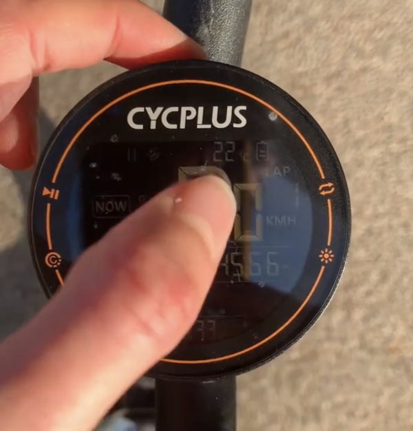 Using the Cycplus M2 GPS bike computer